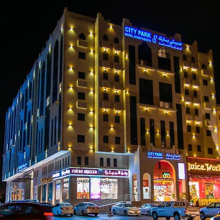 City Park Hotel Apartments Maskat Zewnętrze zdjęcie