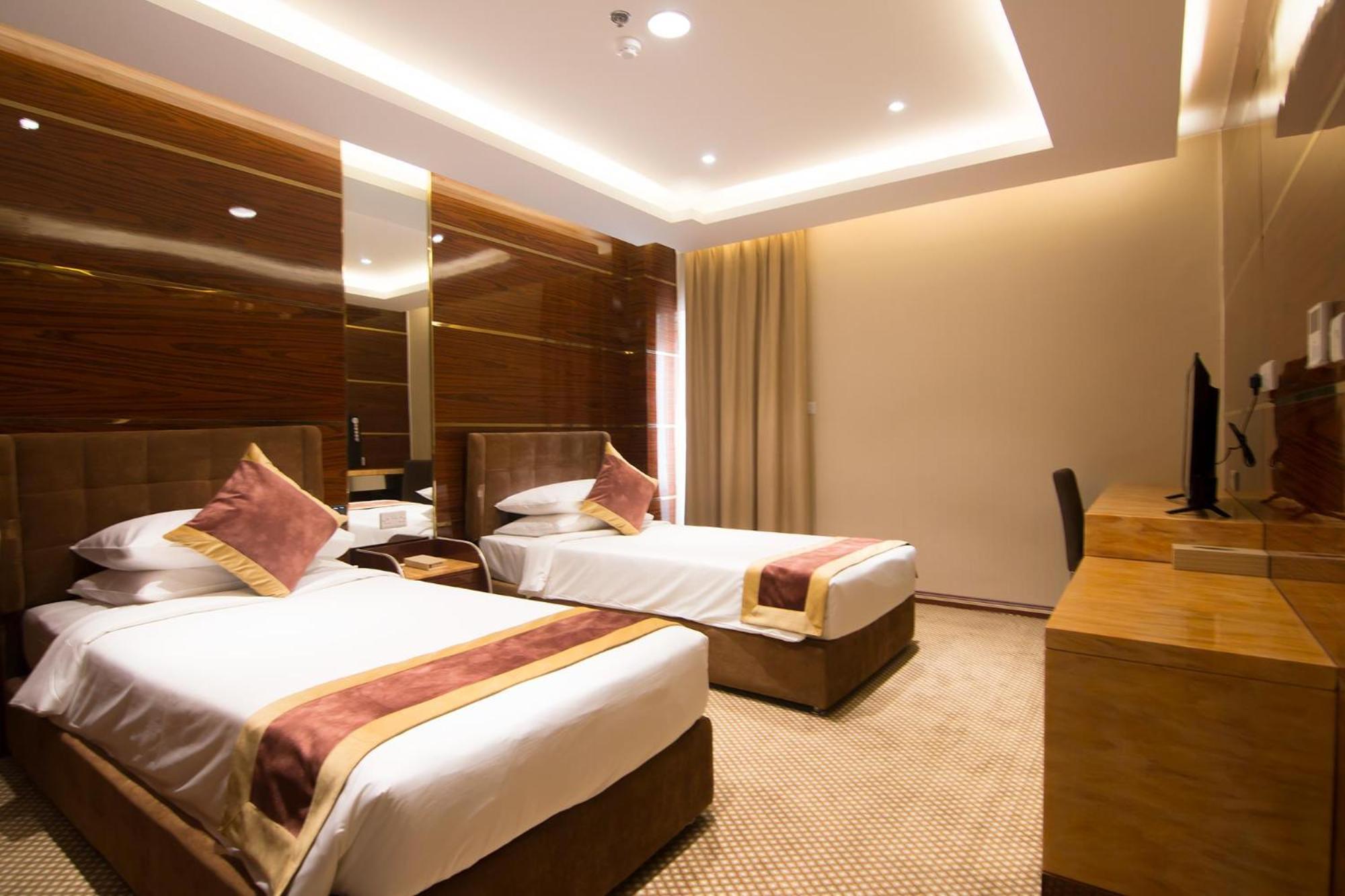 City Park Hotel Apartments Maskat Zewnętrze zdjęcie