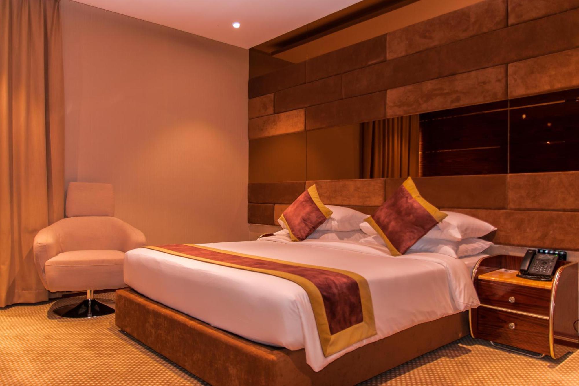 City Park Hotel Apartments Maskat Zewnętrze zdjęcie