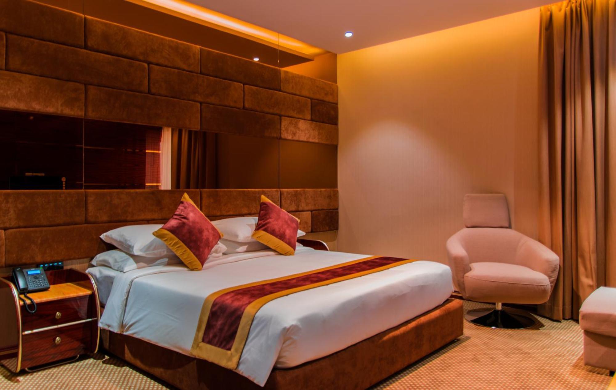 City Park Hotel Apartments Maskat Zewnętrze zdjęcie