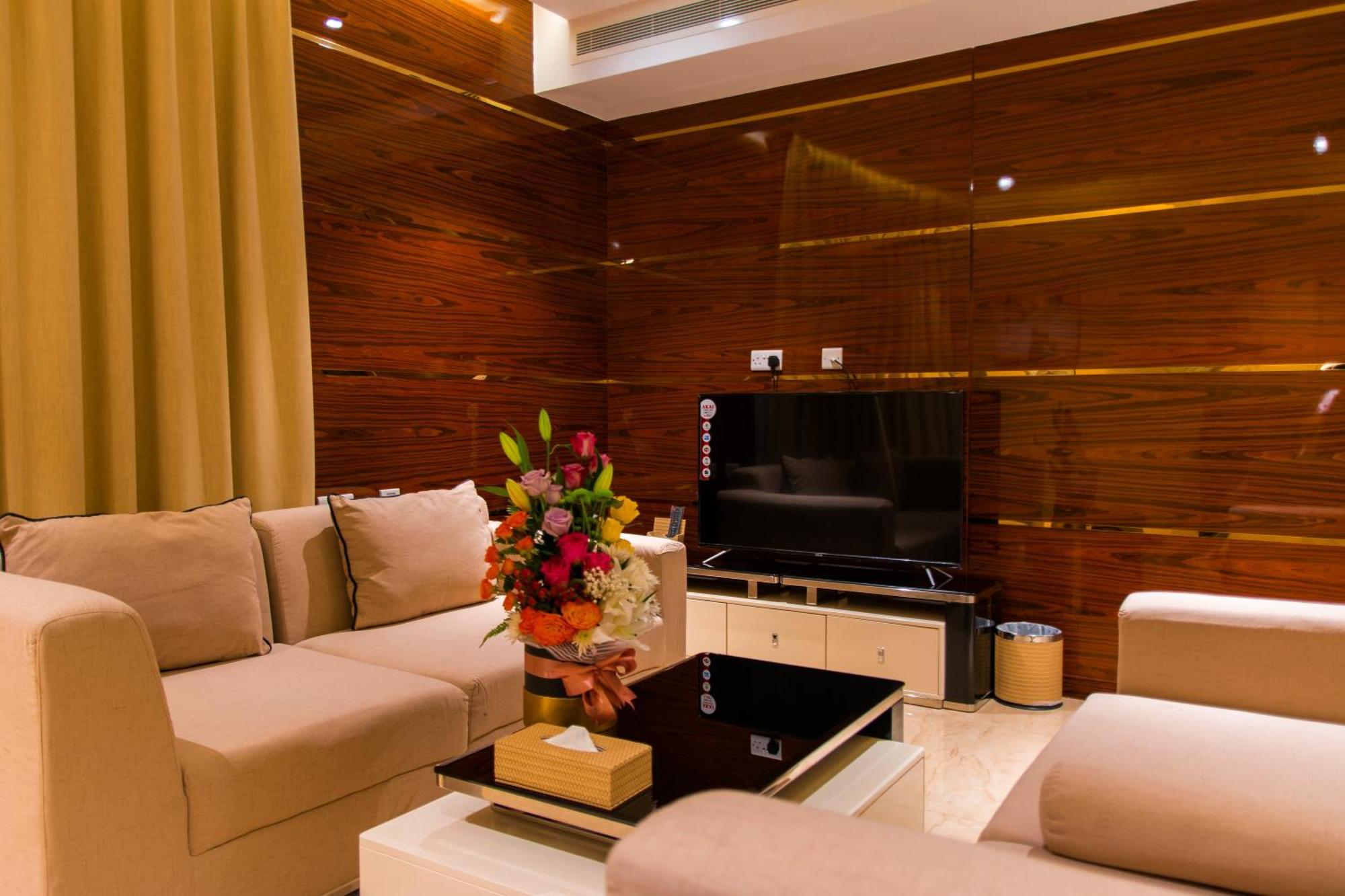 City Park Hotel Apartments Maskat Zewnętrze zdjęcie